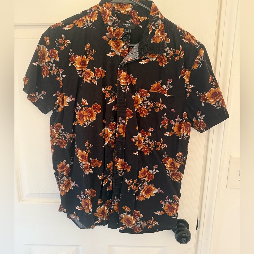 Forever 21 Men's Black Shirt with Orange and Brown Floral